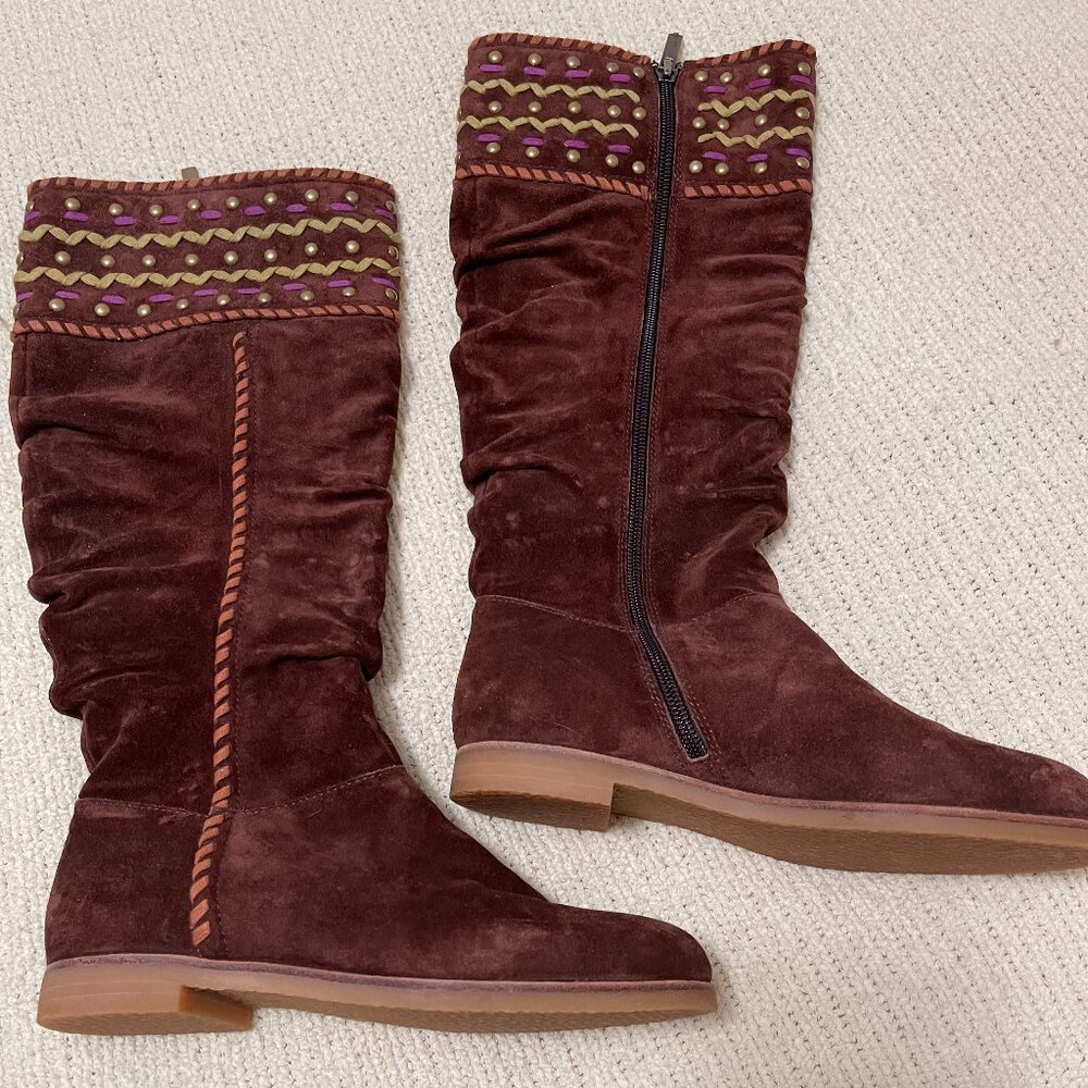 Womans Suede Boot - Boutique 9